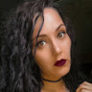 Meet your Posher, Alycia